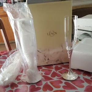 Lenox Opal Innocence Flute Pair